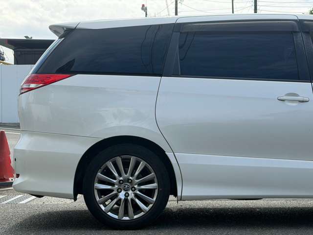 Toyota Estima 5