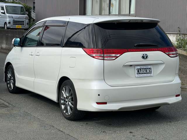 Toyota Estima 10