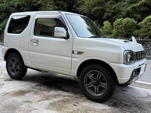 Suzuki Jimny 9