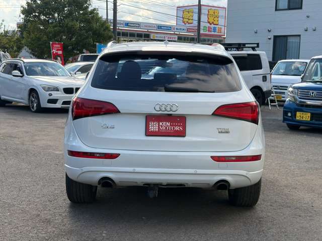 Audi Q5 6