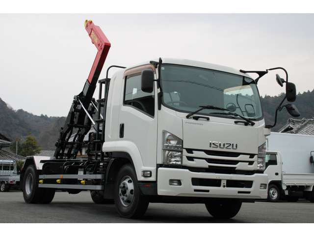 Isuzu Forward 3