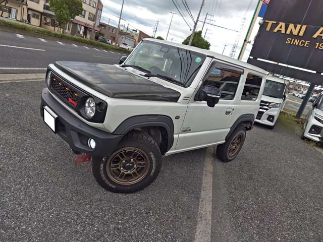 Suzuki Jimny 3