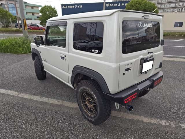 Suzuki Jimny 5