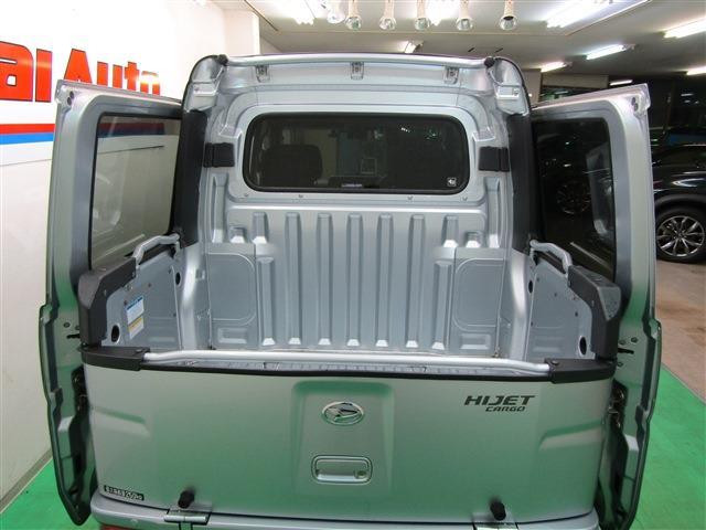 Daihatsu Hijet Deck Van 9