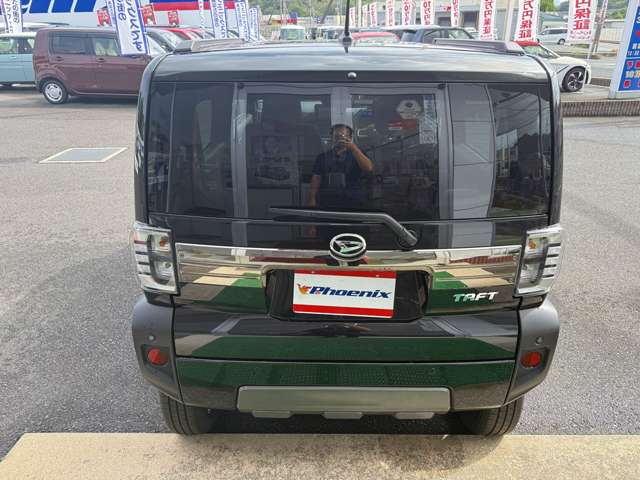 Daihatsu Taft 7