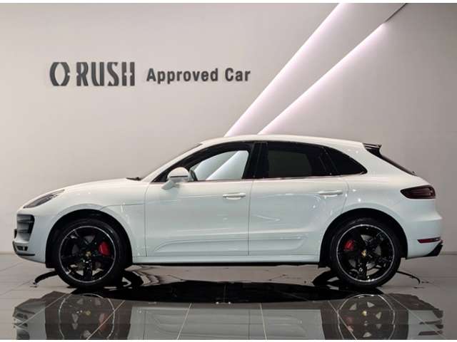 Porsche Macan 7