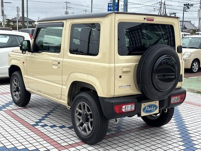 Suzuki Jimny 10