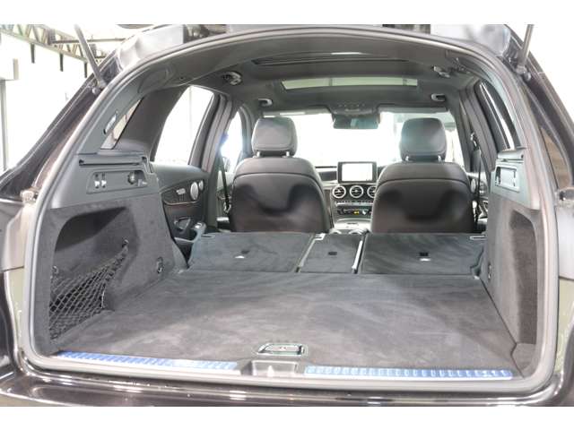 Mercedes-Benz GLC 8