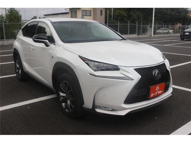 Lexus NX 9