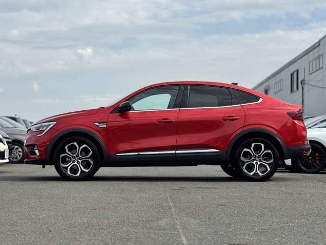Renault Arkana 12