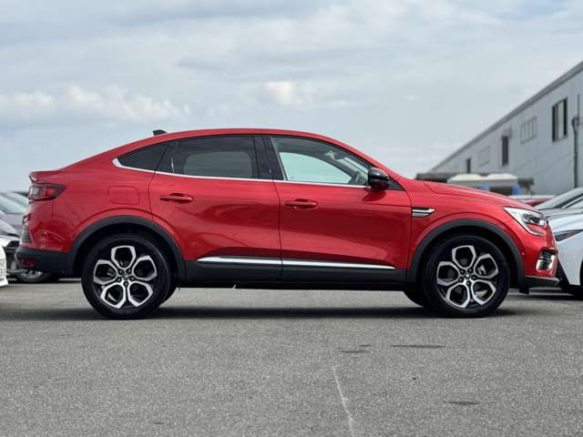 Renault Arkana 8
