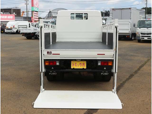 Mitsubishi Fuso Canter 3