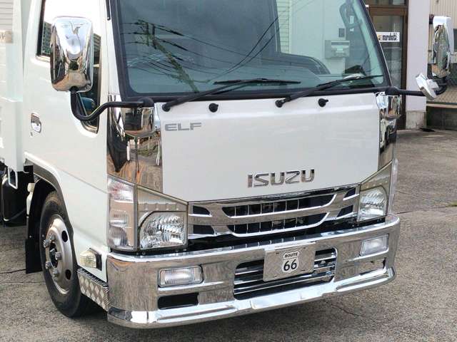 Isuzu Elf 9