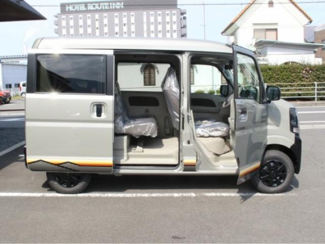 Suzuki Every 11