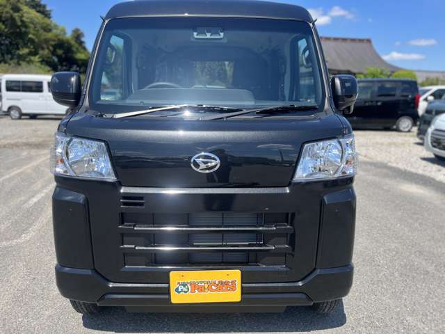 Daihatsu Hijet Cargo 6