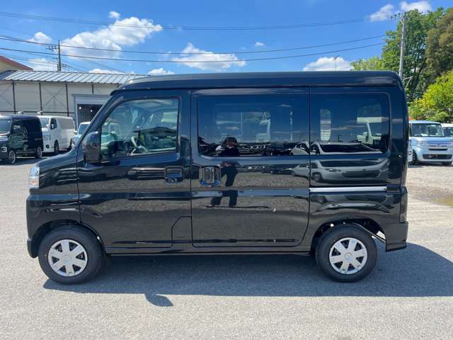 Daihatsu Hijet Cargo 7