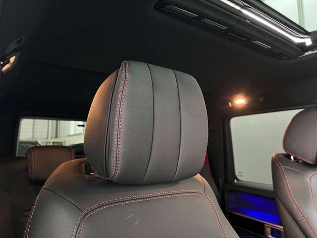 Mercedes-Benz G-Class 9