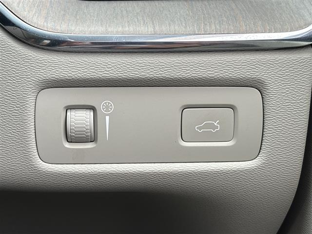 Volvo XC60 11
