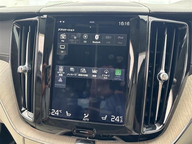 Volvo XC60 6