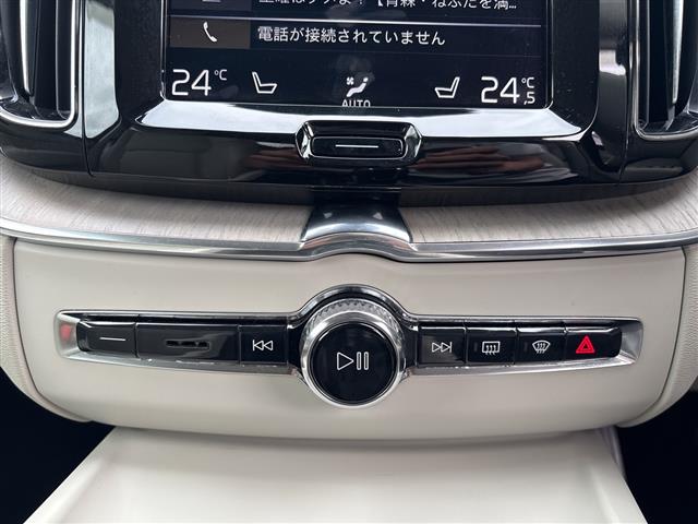 Volvo XC60 9