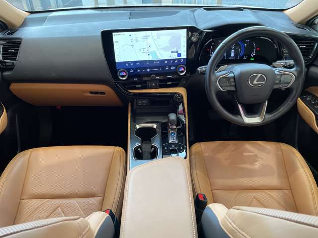 Lexus NX 2