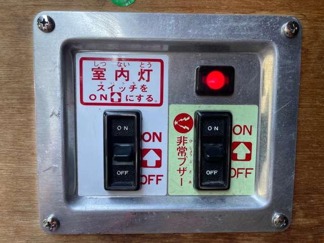 Toyota Toyoace 11