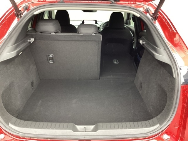 Mazda CX-30 12