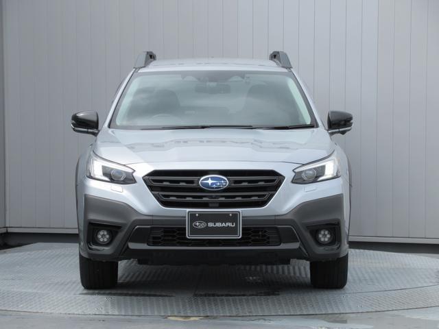 Subaru Legacy Outback 10