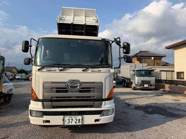 Hino Profia 3