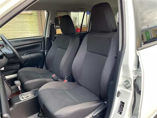 Toyota Probox Van 9