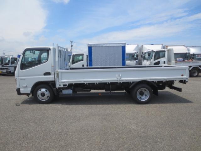 Mitsubishi Fuso Canter 9