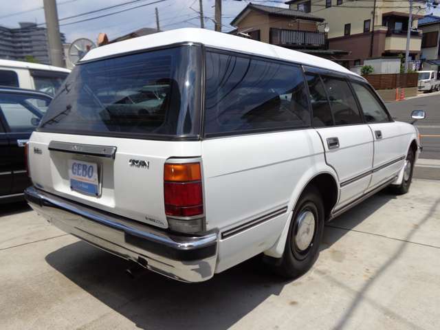 Toyota Crown Van 7