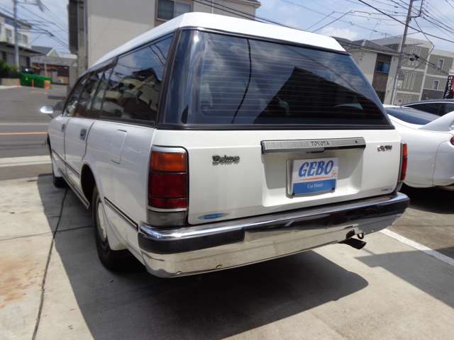 Toyota Crown Van 10
