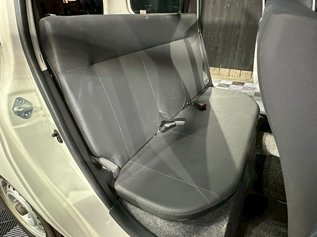 Toyota Probox Van 7