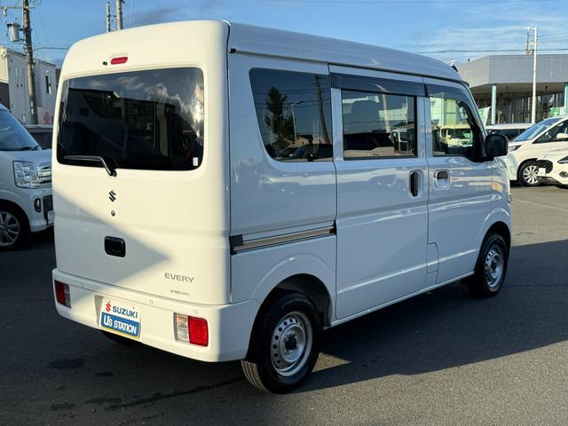 Suzuki Every 7