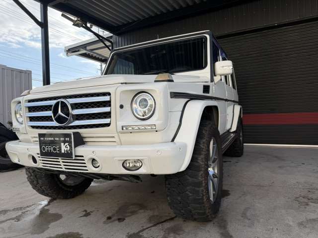 Mercedes-Benz G-Class 4
