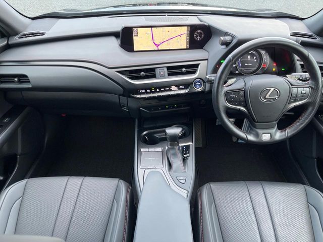 Lexus UX 2