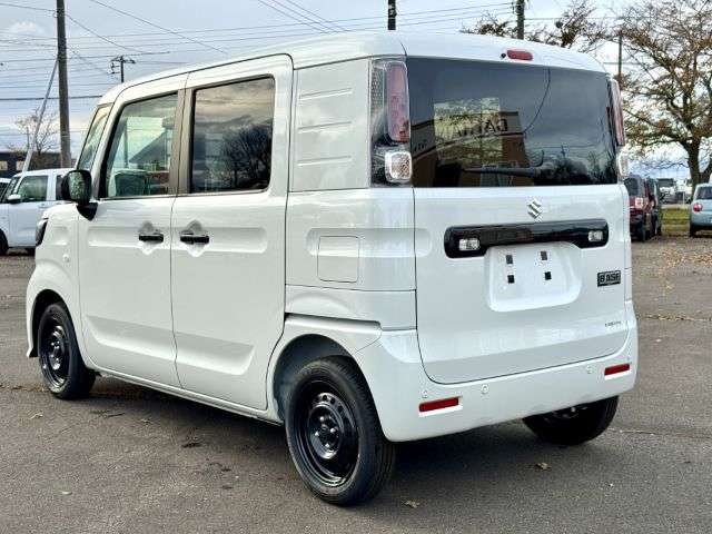 Suzuki Spacia Base 11