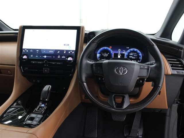 Toyota Vellfire 6