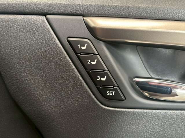 Lexus RX 12