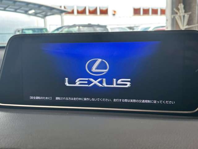 Lexus RX 6