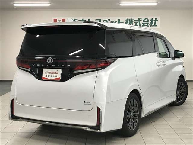 Toyota Vellfire 7