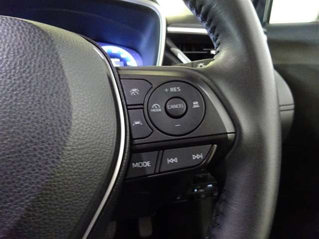 Toyota Corolla Cross 8