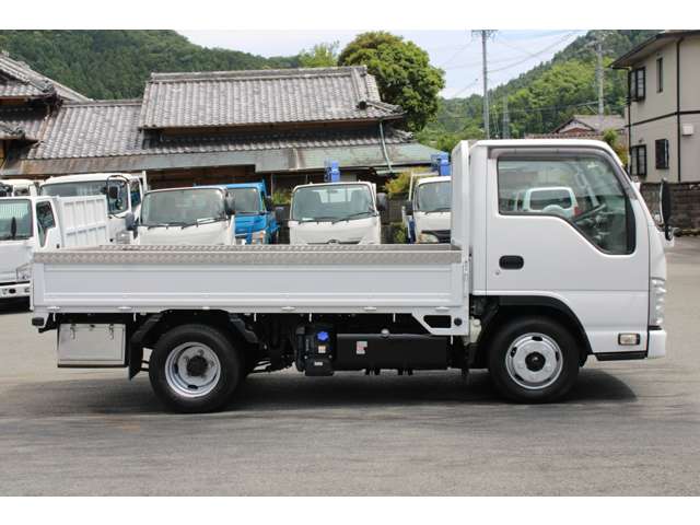Isuzu Elf 5
