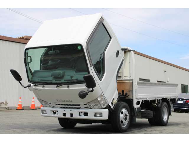 Isuzu Elf 9