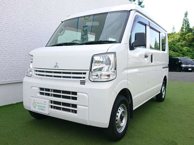 Mitsubishi Minicab Van 9