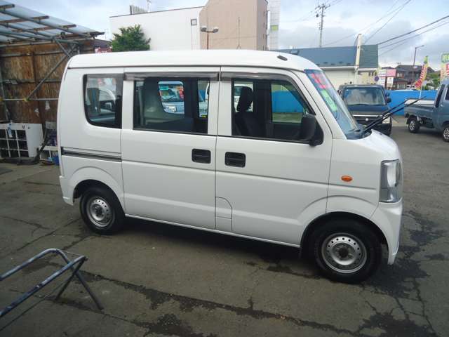 Suzuki Every 2