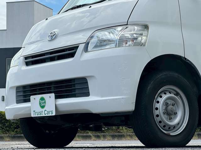 Toyota Light Ace Truck 9