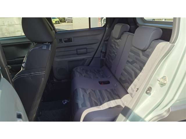 Daihatsu Taft 8