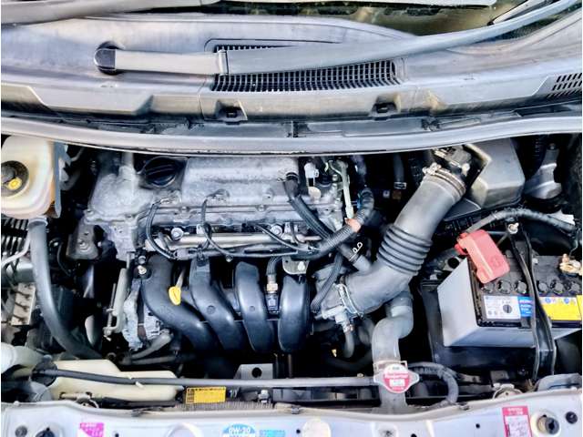 Toyota Voxy 6